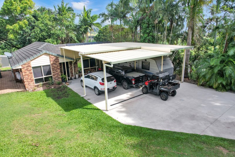 Photo - 34 Grieshaber Drive, Sarina QLD 4737 - Image 5