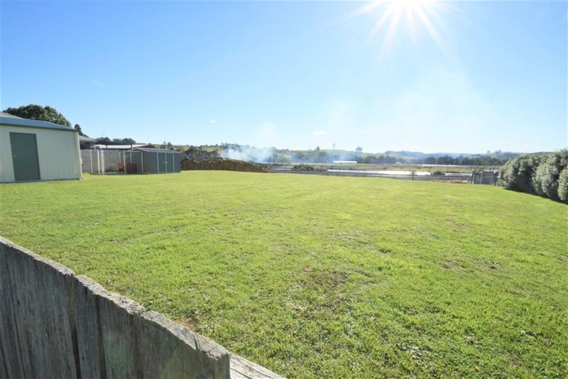 Photo - 34 Grigg St , Deloraine TAS 7304 - Image 13