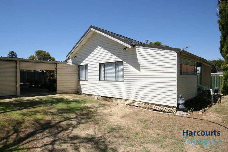 Photo - 34 Griggs Way, Rockingham WA 6168 - Image 9