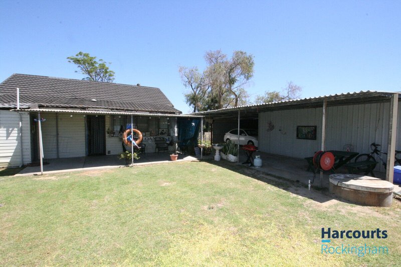 Photo - 34 Griggs Way, Rockingham WA 6168 - Image 10