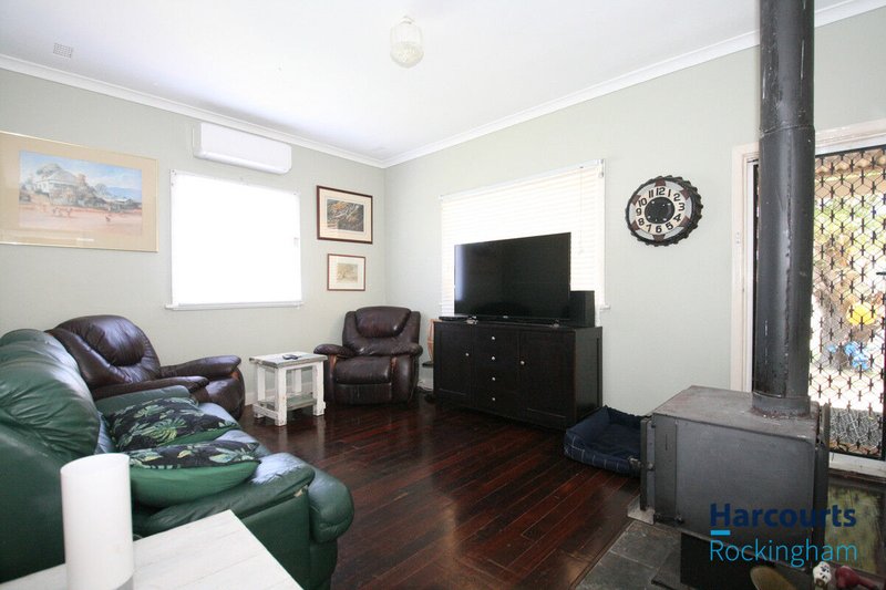 Photo - 34 Griggs Way, Rockingham WA 6168 - Image 14