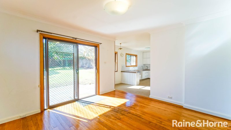 Photo - 34 Grove Avenue, Penshurst NSW 2222 - Image 4