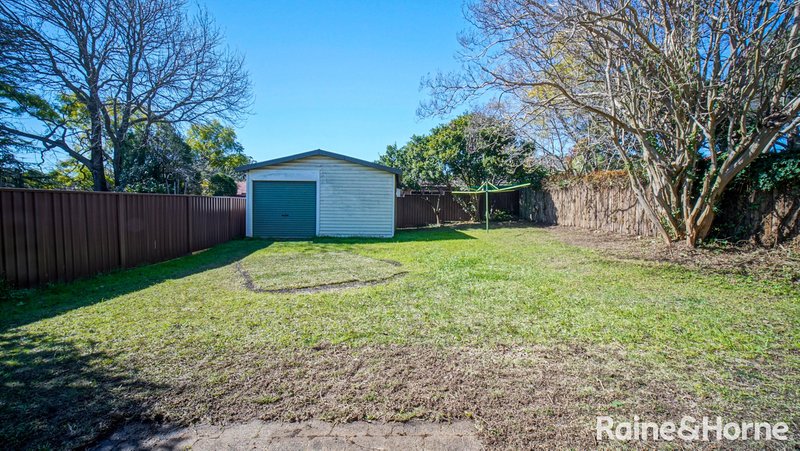 Photo - 34 Grove Avenue, Penshurst NSW 2222 - Image 11