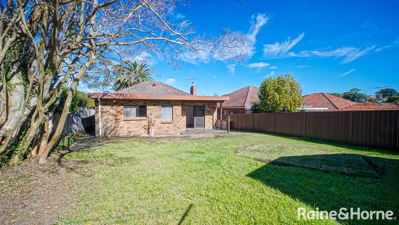 Photo - 34 Grove Avenue, Penshurst NSW 2222 - Image 12
