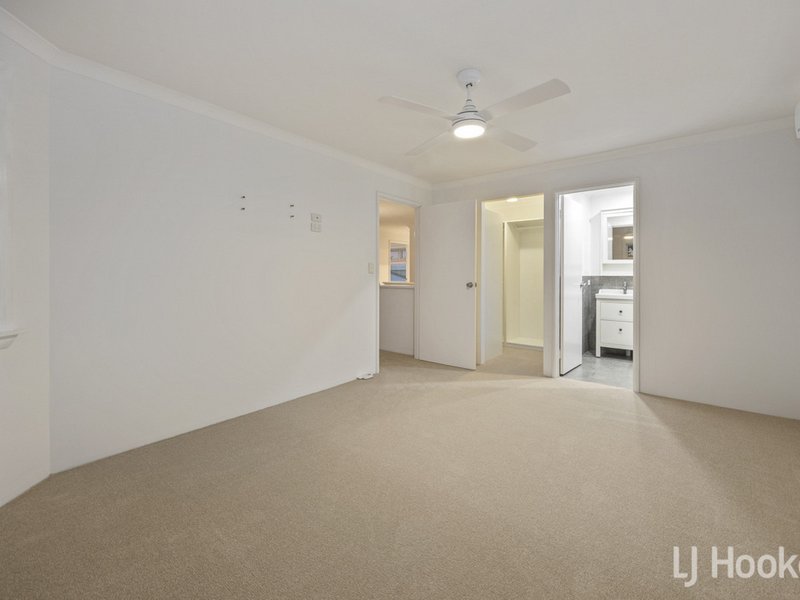 Photo - 34 Halmstad Circle, Mindarie WA 6030 - Image 19