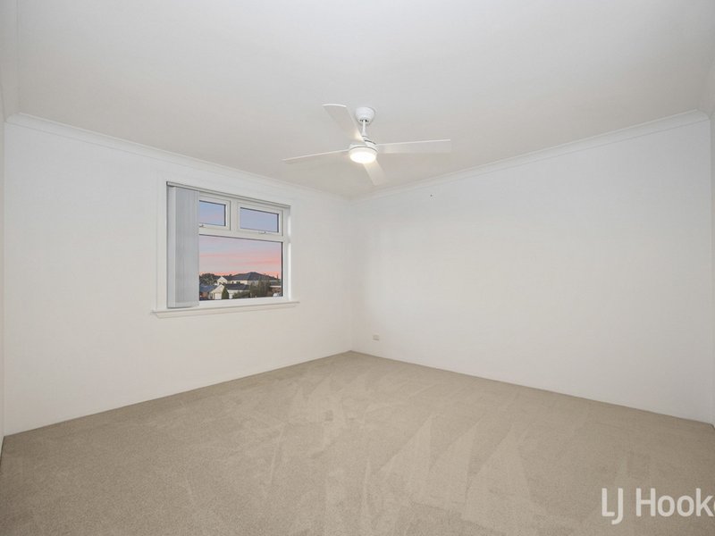 Photo - 34 Halmstad Circle, Mindarie WA 6030 - Image 24