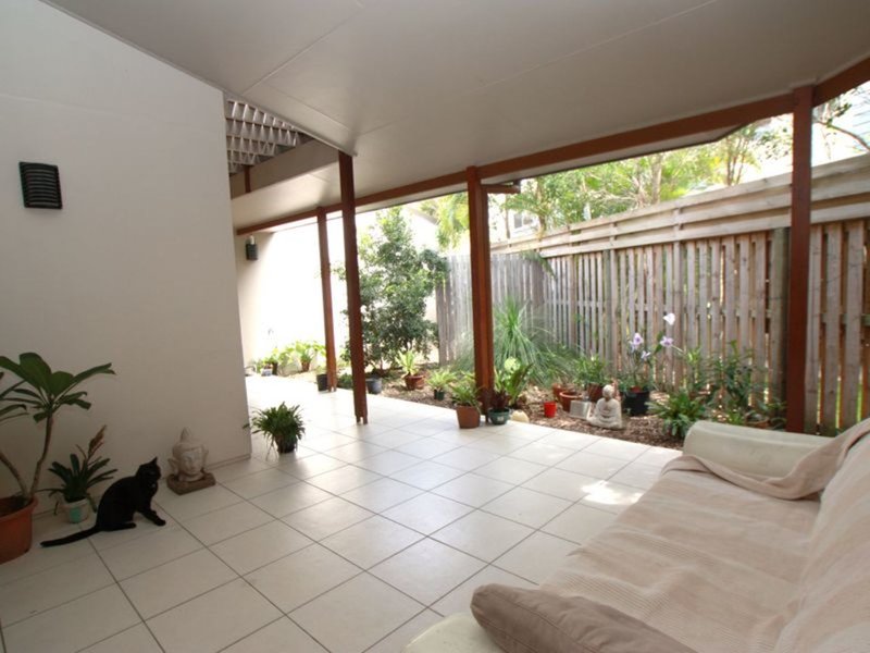 Photo - 3/4 Halyard Court, Ocean Shores NSW 2483 - Image 7