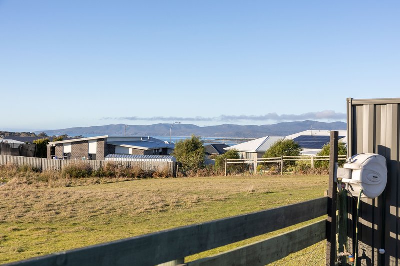 Photo - 34 Hawk Hill Road, Shearwater TAS 7307 - Image 3