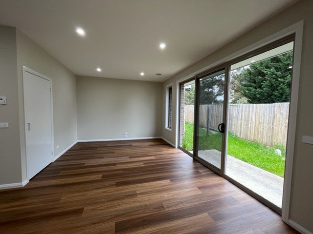 Photo - 3/4 Herbert Crescent, Sunbury VIC 3429 - Image 5