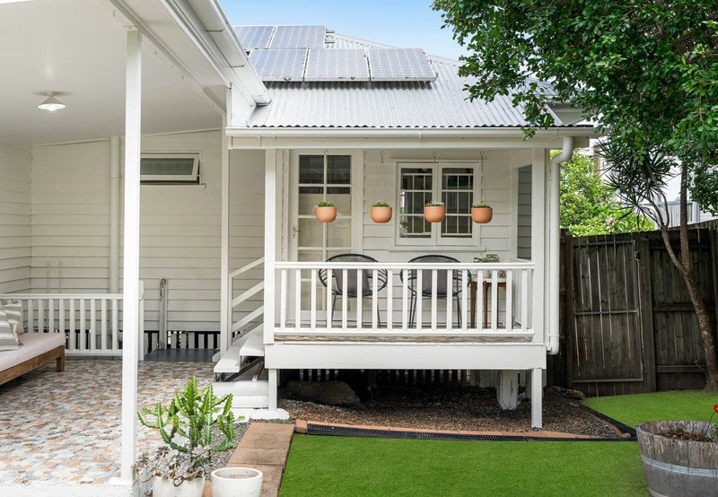 Photo - 34 Herbert Street, Murarrie QLD 4172 - Image 1