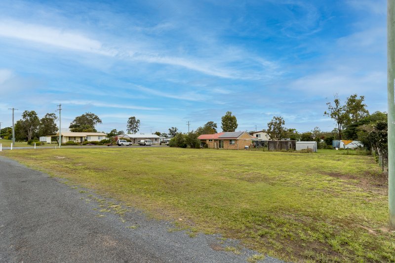 Photo - 34 Herrenberg Street, Aldershot QLD 4650 - Image 5