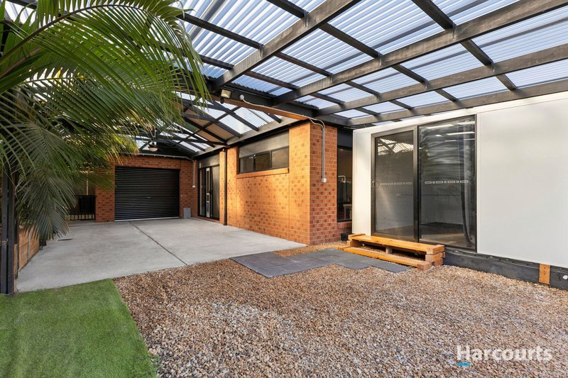 Photo - 34 Hewat Drive, Highton VIC 3216 - Image 12