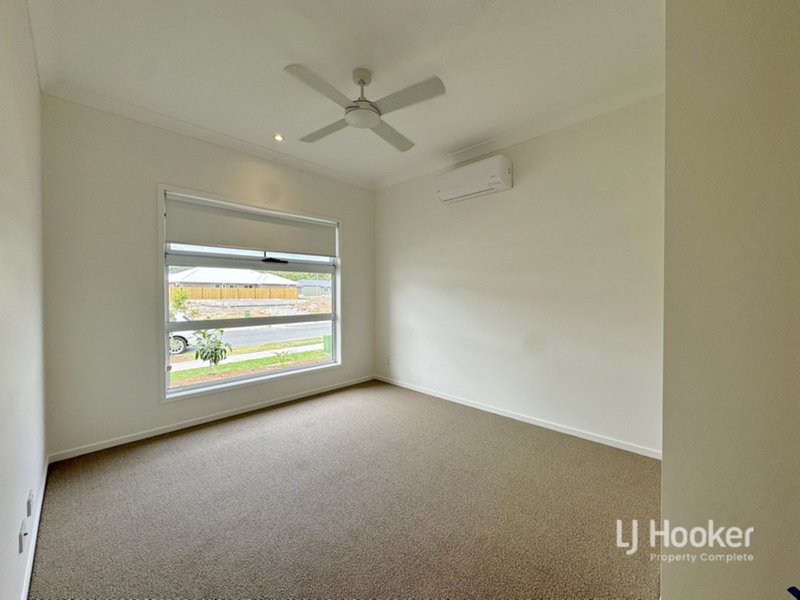 Photo - 34 Hexham Street, Yarrabilba QLD 4207 - Image 7