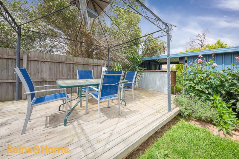 Photo - 34 Heysen Drive, Sunbury VIC 3429 - Image 12