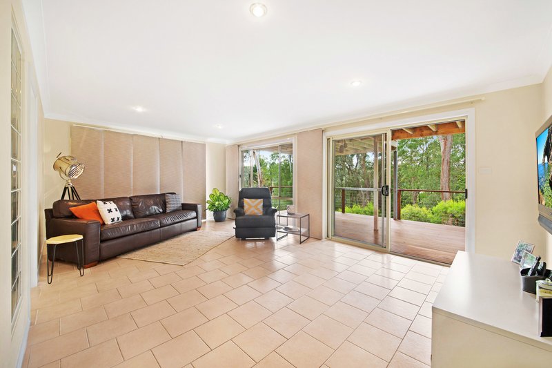 Photo - 34 Hillgrove Close, Ourimbah NSW 2258 - Image 6