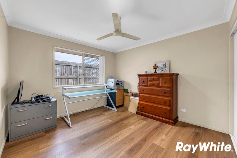 Photo - 34 Honeyeater Place, Lowood QLD 4311 - Image 12