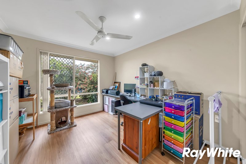 Photo - 34 Honeyeater Place, Lowood QLD 4311 - Image 14