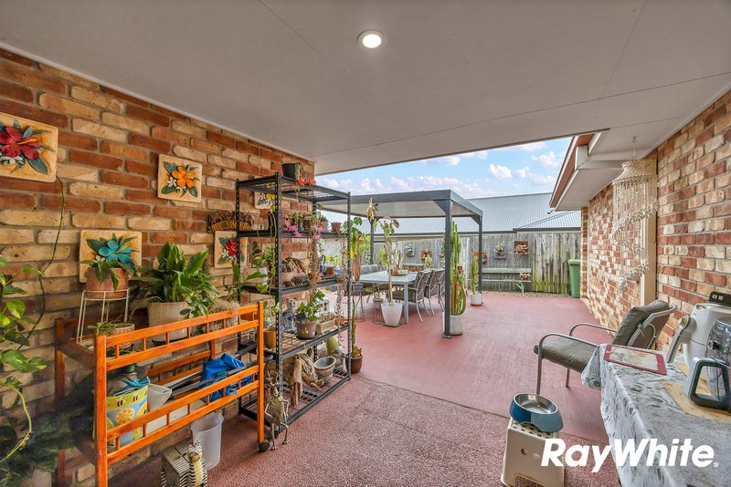 Photo - 34 Honeyeater Place, Lowood QLD 4311 - Image 16