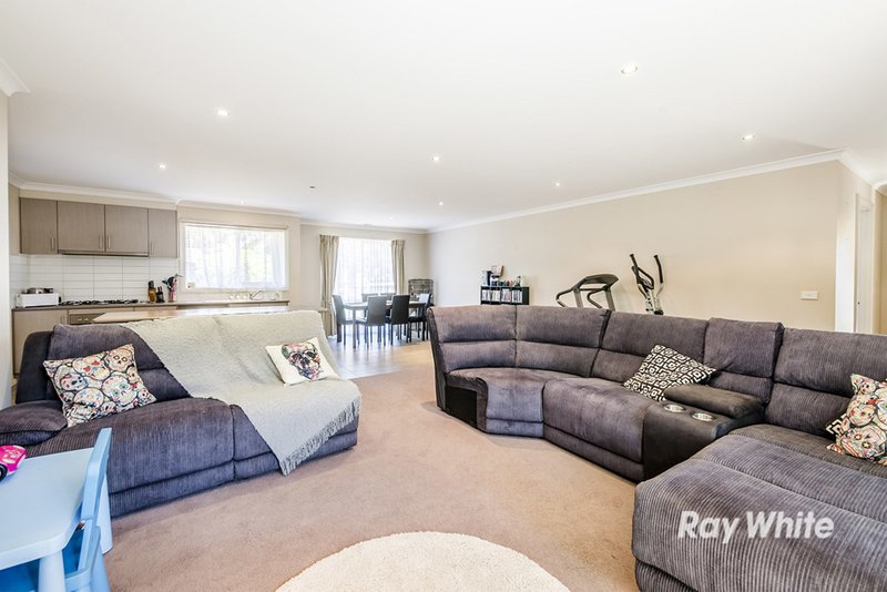 Photo - 34 Hotham Street, Cranbourne VIC 3977 - Image 6