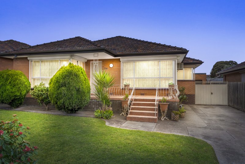 34 Huskisson Avenue, Lalor VIC 3075