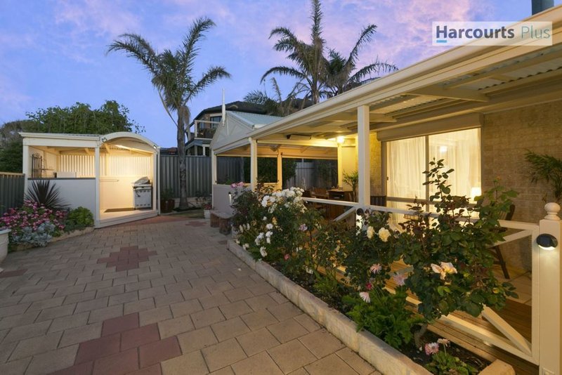 Photo - 34 Ingleton Drive, Hallett Cove SA 5158 - Image 15