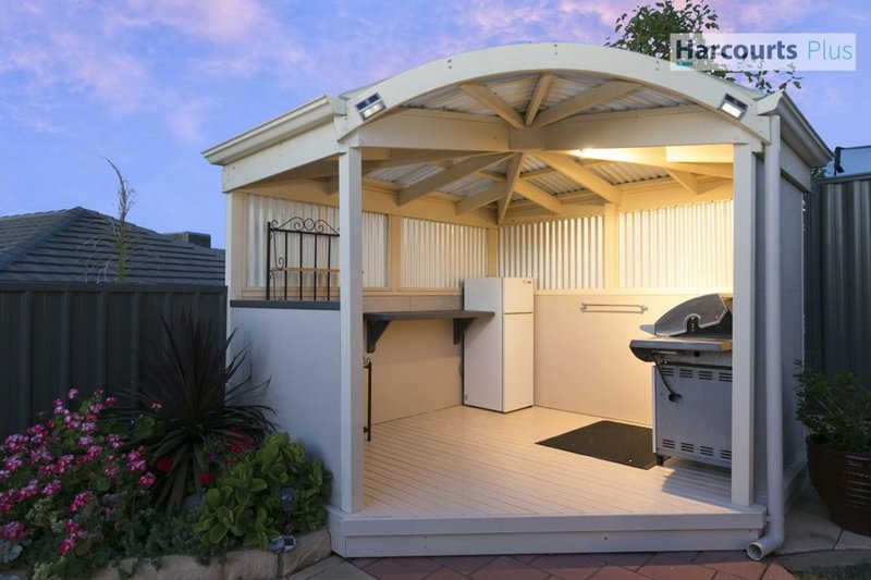 Photo - 34 Ingleton Drive, Hallett Cove SA 5158 - Image 17