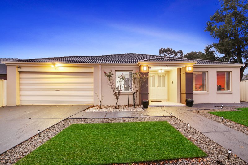 34 Jacaranda Drive, Taylors Hill VIC 3037