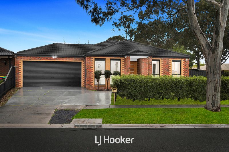 Photo - 34 Jamieson Way, Berwick VIC 3806 - Image 1