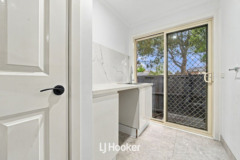 Photo - 34 Jamieson Way, Berwick VIC 3806 - Image 21
