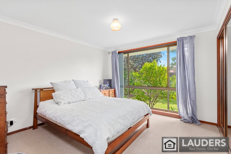 Photo - 34 Joel Drive, Old Bar NSW 2430 - Image 6