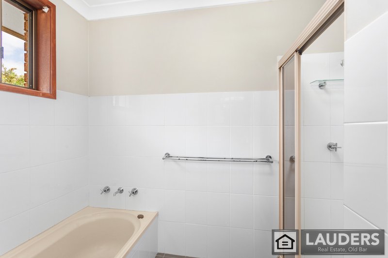 Photo - 34 Joel Drive, Old Bar NSW 2430 - Image 9