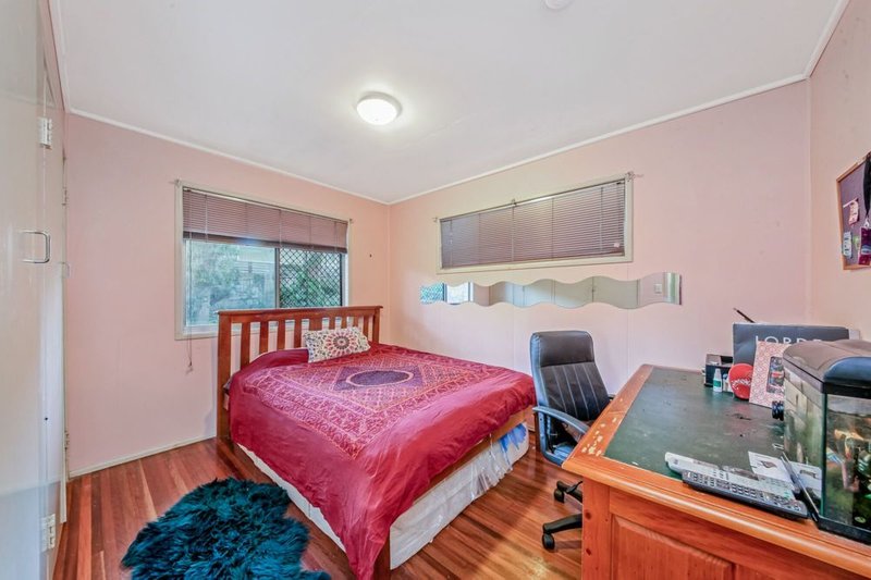 Photo - 34 Kanturk Street, Ferny Grove QLD 4055 - Image 7