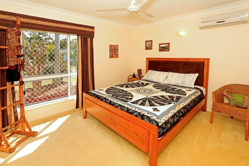 Photo - 34 Kavanagh Crescent, Koongal QLD 4701 - Image 7