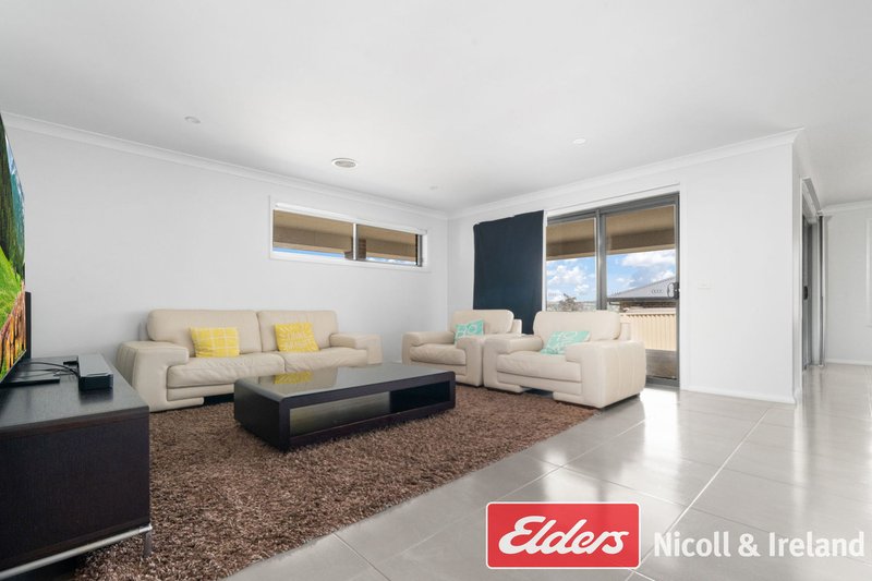 Photo - 34 Keane Drive, Kelso NSW 2795 - Image 3