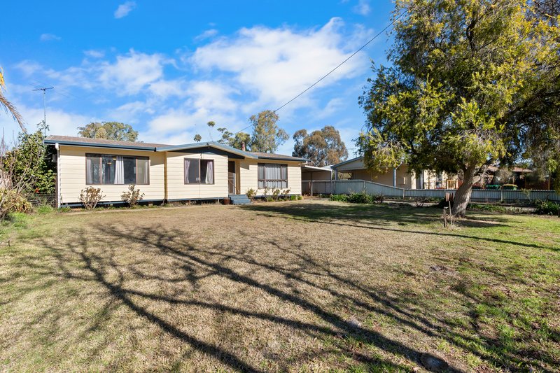 Photo - 34 Kennedy Street, Howlong NSW 2643 - Image 11