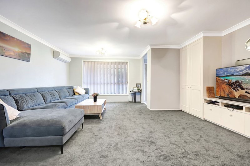 Photo - 34 Kobina Avenue, Glenmore Park NSW 2745 - Image 2