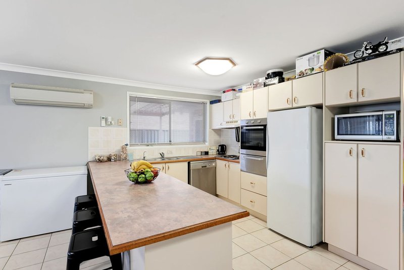 Photo - 34 Kobina Avenue, Glenmore Park NSW 2745 - Image 4