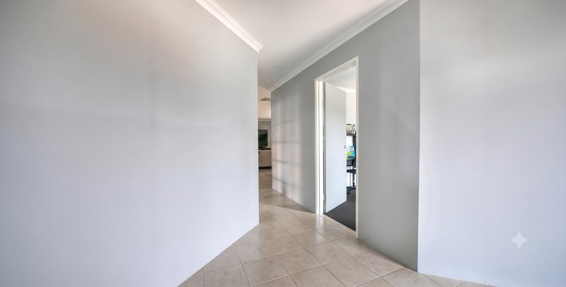 Photo - 34 Kootingal Bend, Baldivis WA 6171 - Image 7