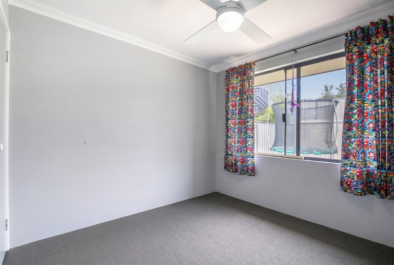 Photo - 34 Kootingal Bend, Baldivis WA 6171 - Image 12