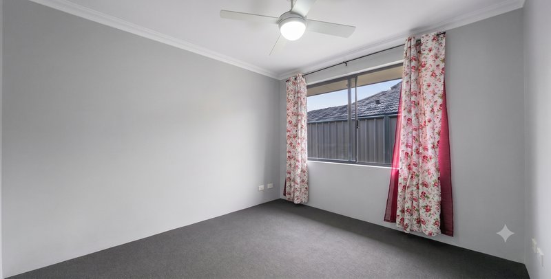Photo - 34 Kootingal Bend, Baldivis WA 6171 - Image 13