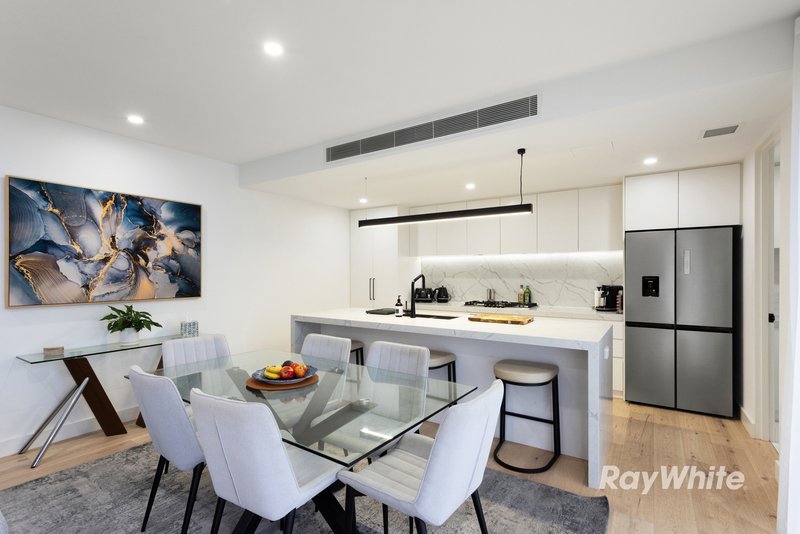Photo - 3/4 Lake Street, Carnegie VIC 3163 - Image 1