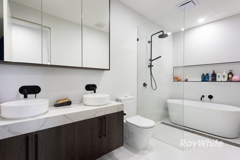 Photo - 3/4 Lake Street, Carnegie VIC 3163 - Image 4