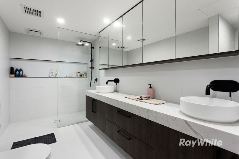 Photo - 3/4 Lake Street, Carnegie VIC 3163 - Image 5