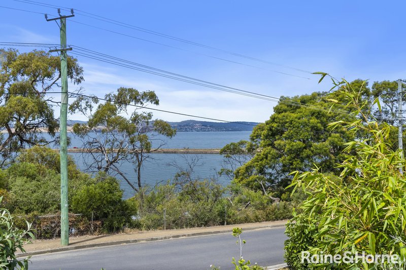 Photo - 34 Lake Vue Parade, Midway Point TAS 7171 - Image 24