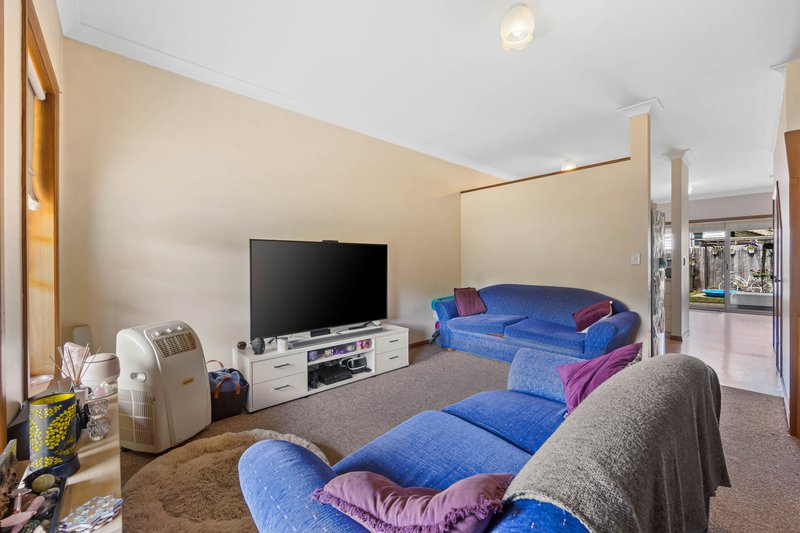 Photo - 3/4 Lal Lal Street, Golden Point VIC 3350 - Image 3