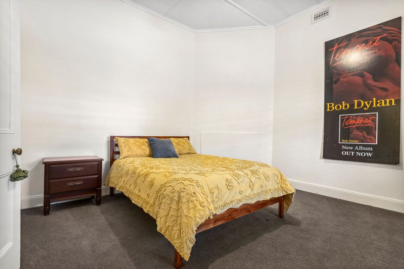 Photo - 34 Lauriston Street, Kyneton VIC 3444 - Image 9