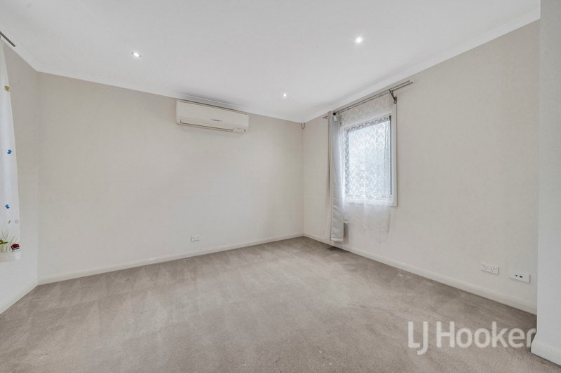 Photo - 3/4 Lee Avenue, Mount Waverley VIC 3149 - Image 6