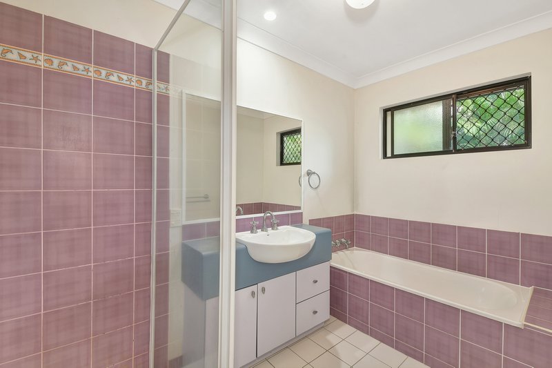 Photo - 34 Leftwich Street, White Rock QLD 4868 - Image 10