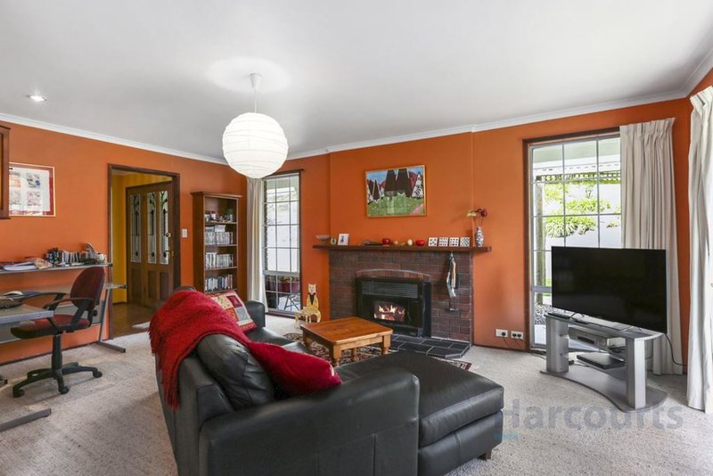 Photo - 34 Leslie Road, Kingston TAS 7050 - Image 4