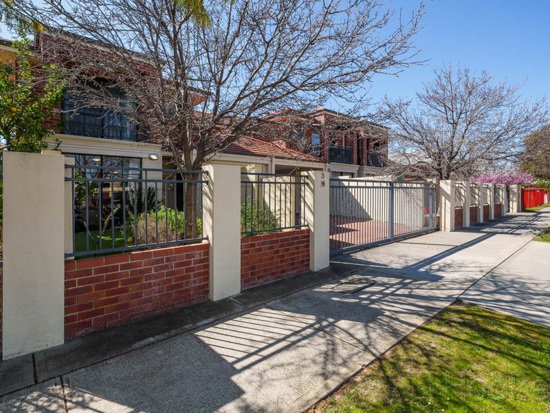 Photo - 3/4 Lichfield Street, Victoria Park WA 6100 - Image 3